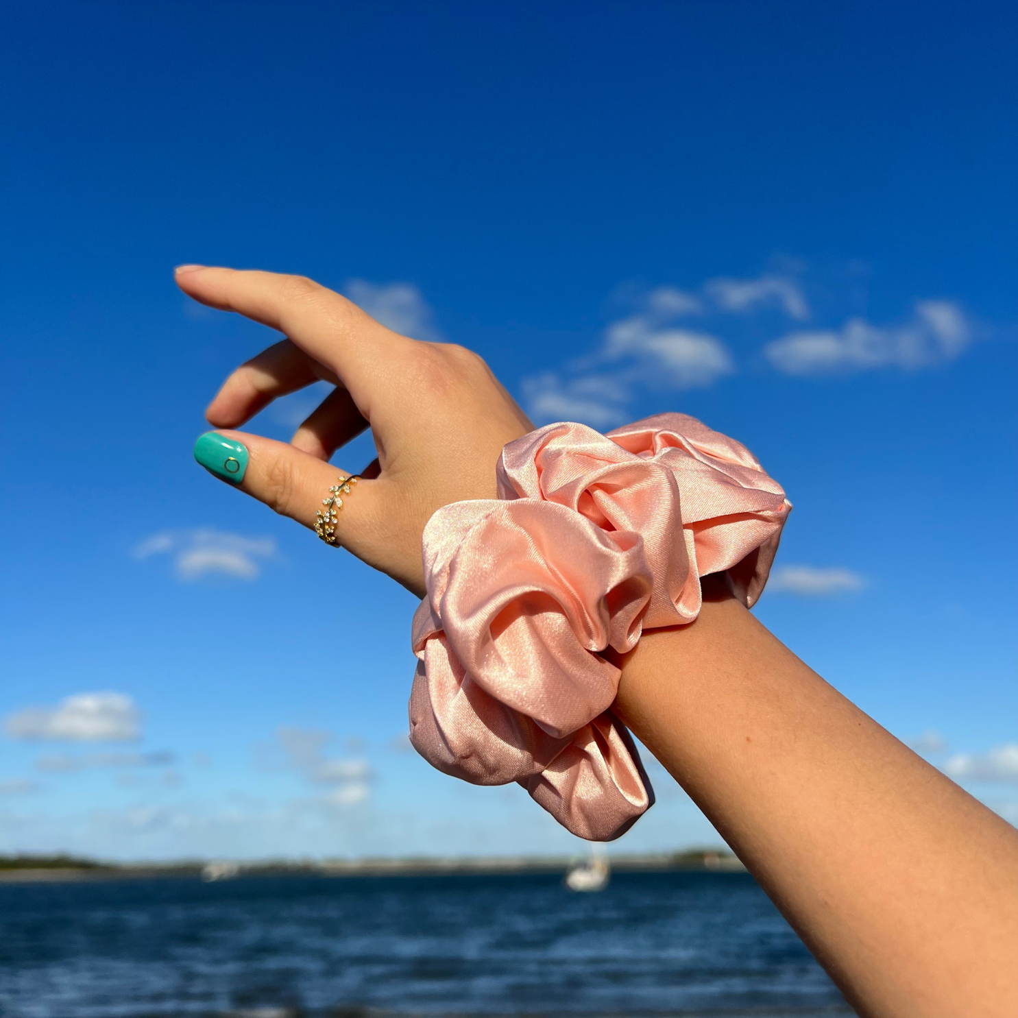 15CM PINK OVERSIZE LARGE SCRUNCHIES SILK SATIN ELASTIC HAIR BANDS ROPE TIE PONYTAIL