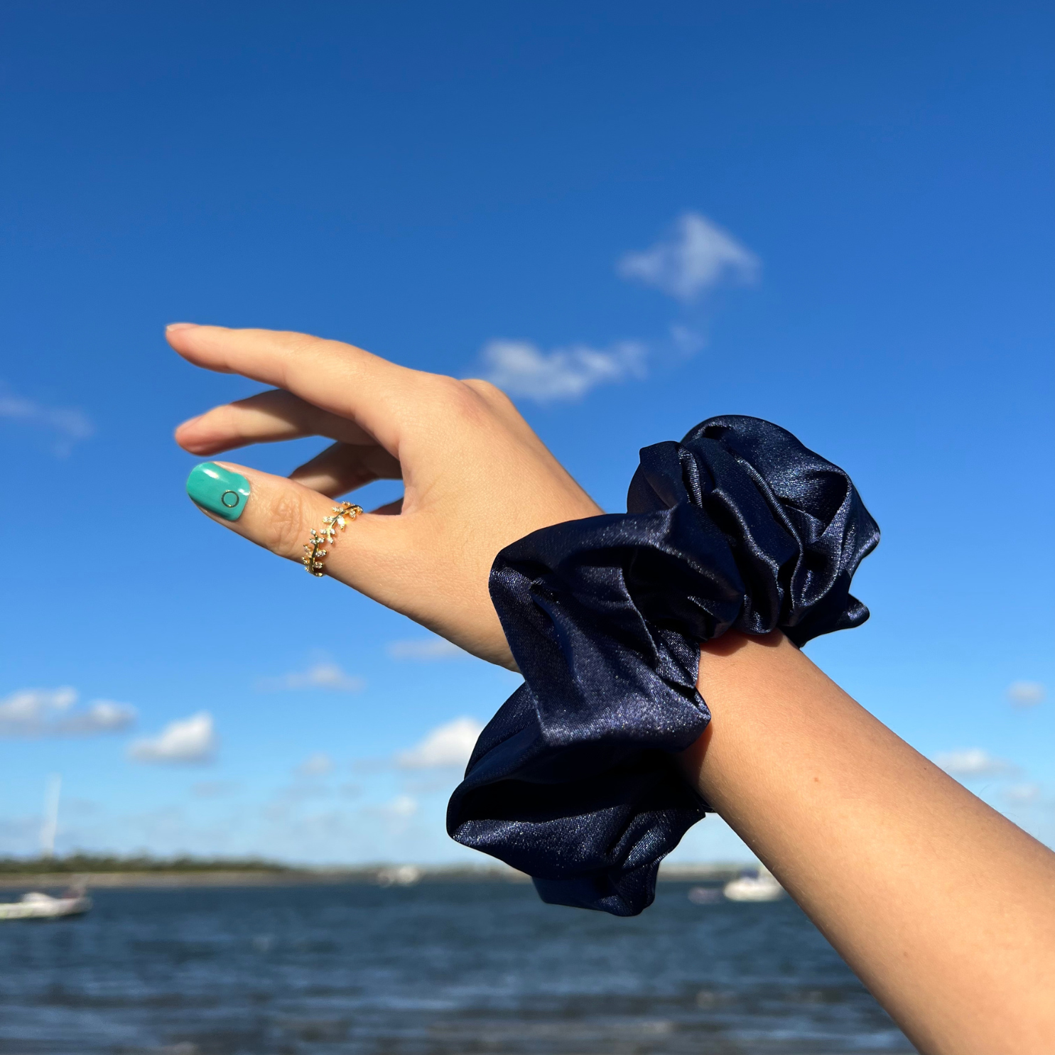 15CM OVERSIZE LARGE SCRUNCHIES SILK SATIN ELASTIC HAIR BANDS ROPE TIE PONYTAIL