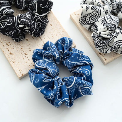 10CM WHITE PAISLEY PRINT SHEER CHIFFON SCRUNCHIES